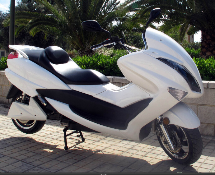 E-volt Condor - Electric Scooter 2026 - 🇨🇺 Cuba